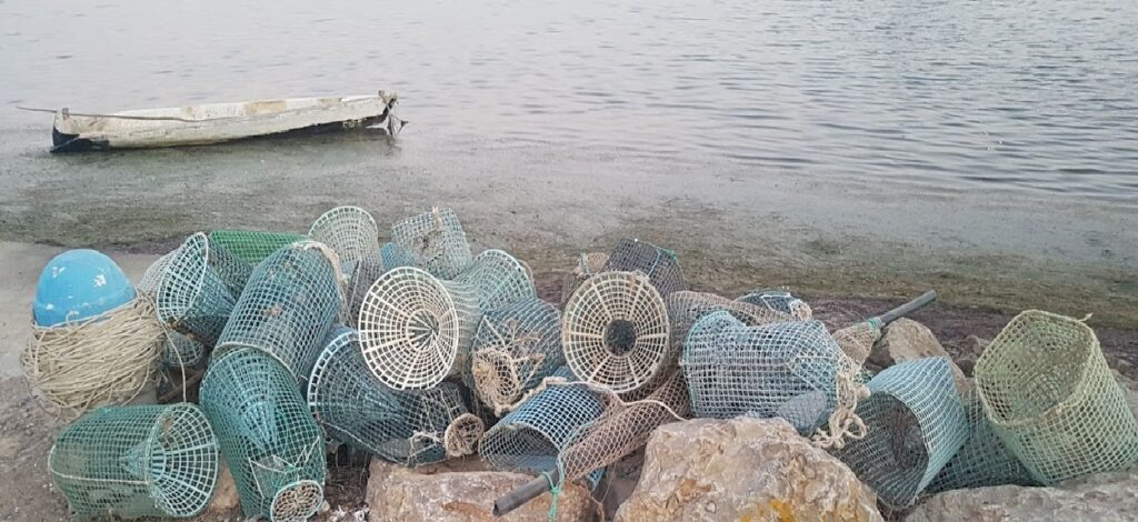 Illustration étude de faisabilité pour le FFEM - images de la pollution plastique sur l'île de Kerkennah en Tunisie